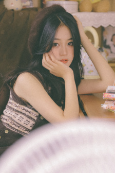 女大学生沙龙室在线观看